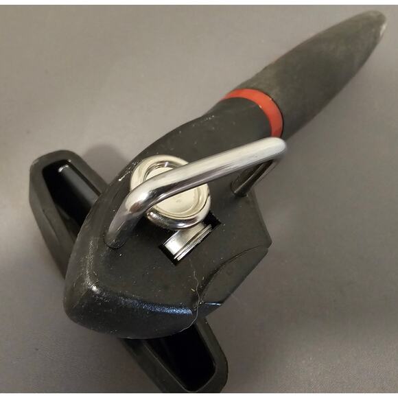 Farberware Smooth Edge Manual Can Opener - Black and Red Grips - 7” - Picture 7 of 7